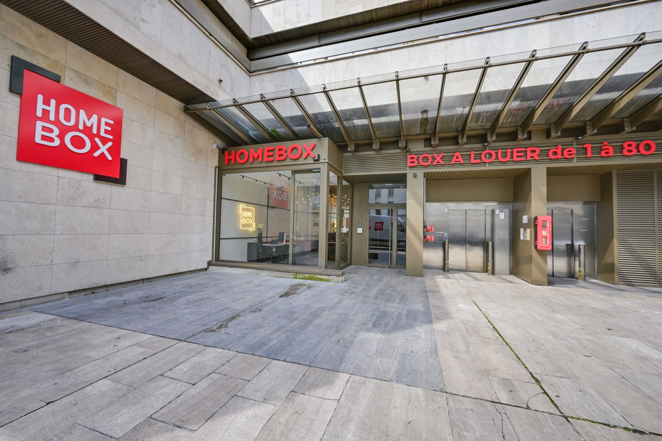 découvrez nos solutions de rangement sur mesure et de rénovation pour optimiser votre espace à paris 75005. bénéficiez d'un accompagnement professionnel pour transformer et organiser votre intérieur selon vos besoins.