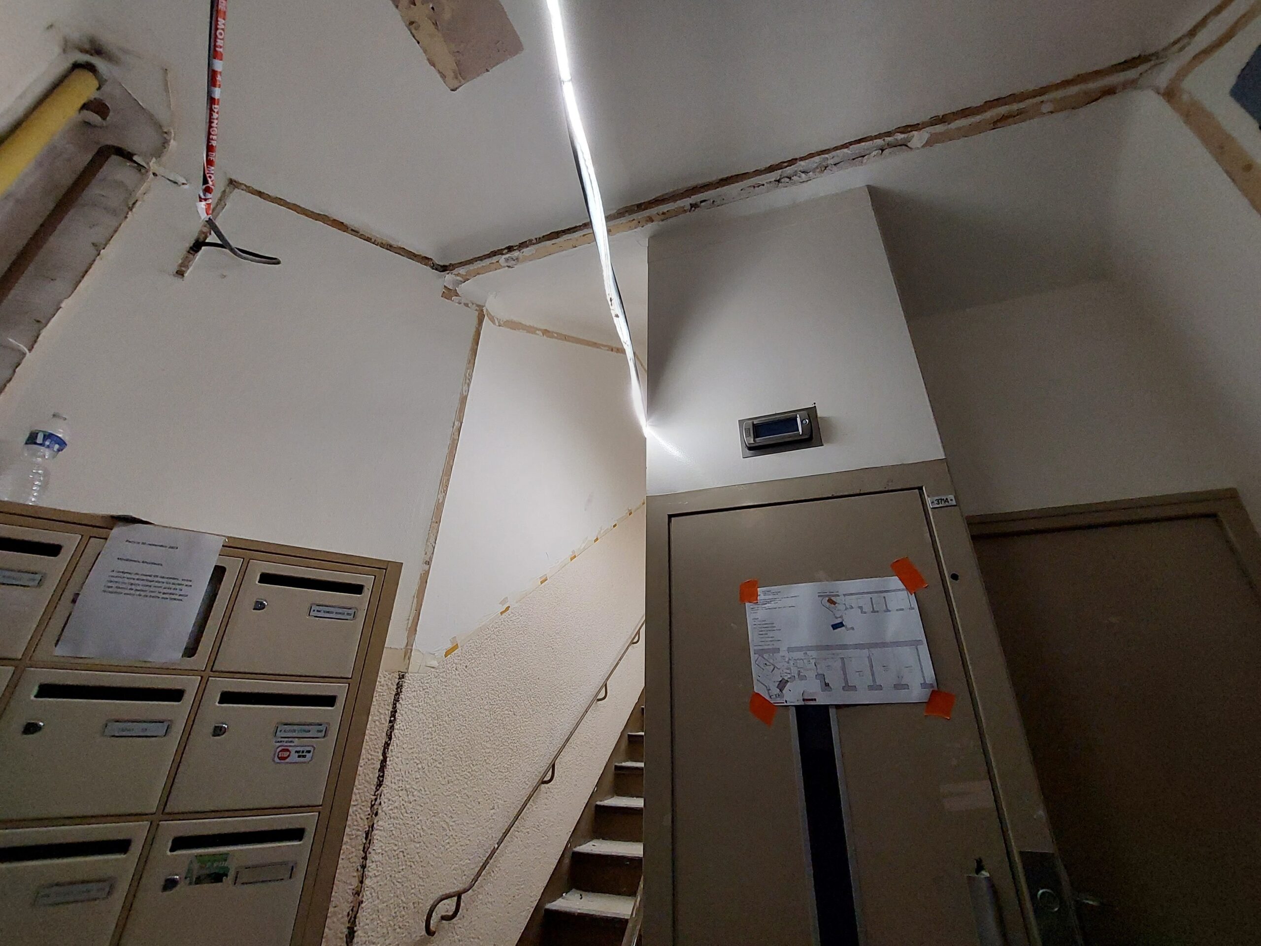 améliorez le confort sonore de votre espace à paris 75005 grâce à notre service de rénovation acoustique. étude, solutions sur-mesure et intervention rapide dans le 5ème arrondissement.