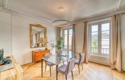 découvrez nos solutions de rénovation d'appartement à paris 75005 : conception sur mesure, optimisation de l'espace, gestion de chantier et finitions de qualité. obtenez un devis gratuit pour rénover votre bien dans le 5e arrondissement.