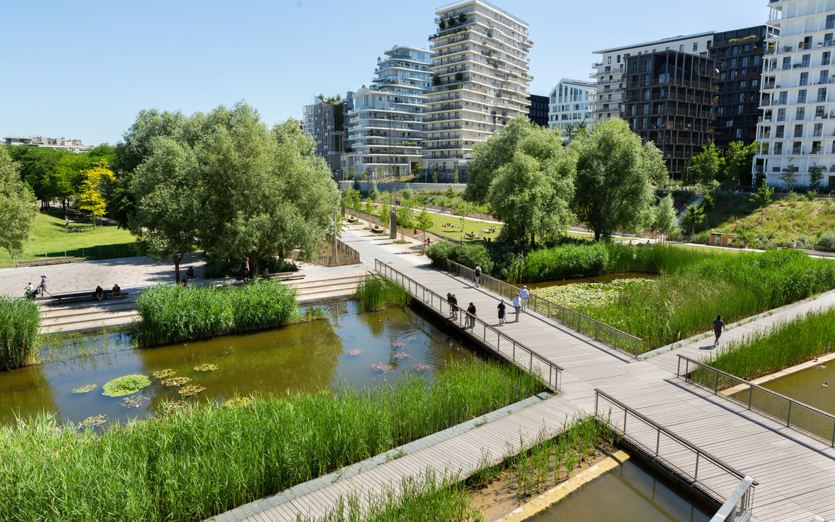 découvrez nos solutions de rénovation économique à paris 75005 : des travaux de qualité à prix maîtrisés pour valoriser votre bien tout en respectant votre budget.