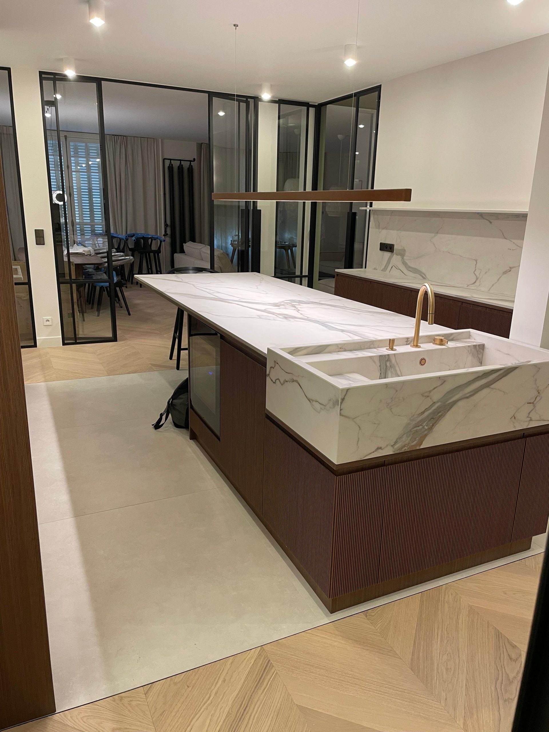 confiez la rénovation de votre entreprise à paris en 2025 à des experts qualifiés. modernisez vos locaux professionnels avec des solutions innovantes, adaptées à vos besoins et à votre budget. devis rapide et gratuit.