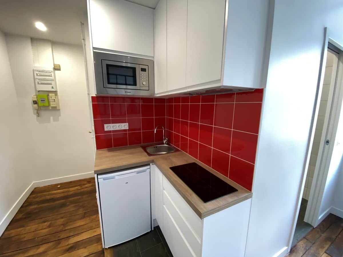 confiez la rénovation de votre studio à paris 75005 à des experts. bénéficiez d’un accompagnement sur-mesure pour moderniser, optimiser et valoriser votre espace de vie en plein cœur du 5e arrondissement.