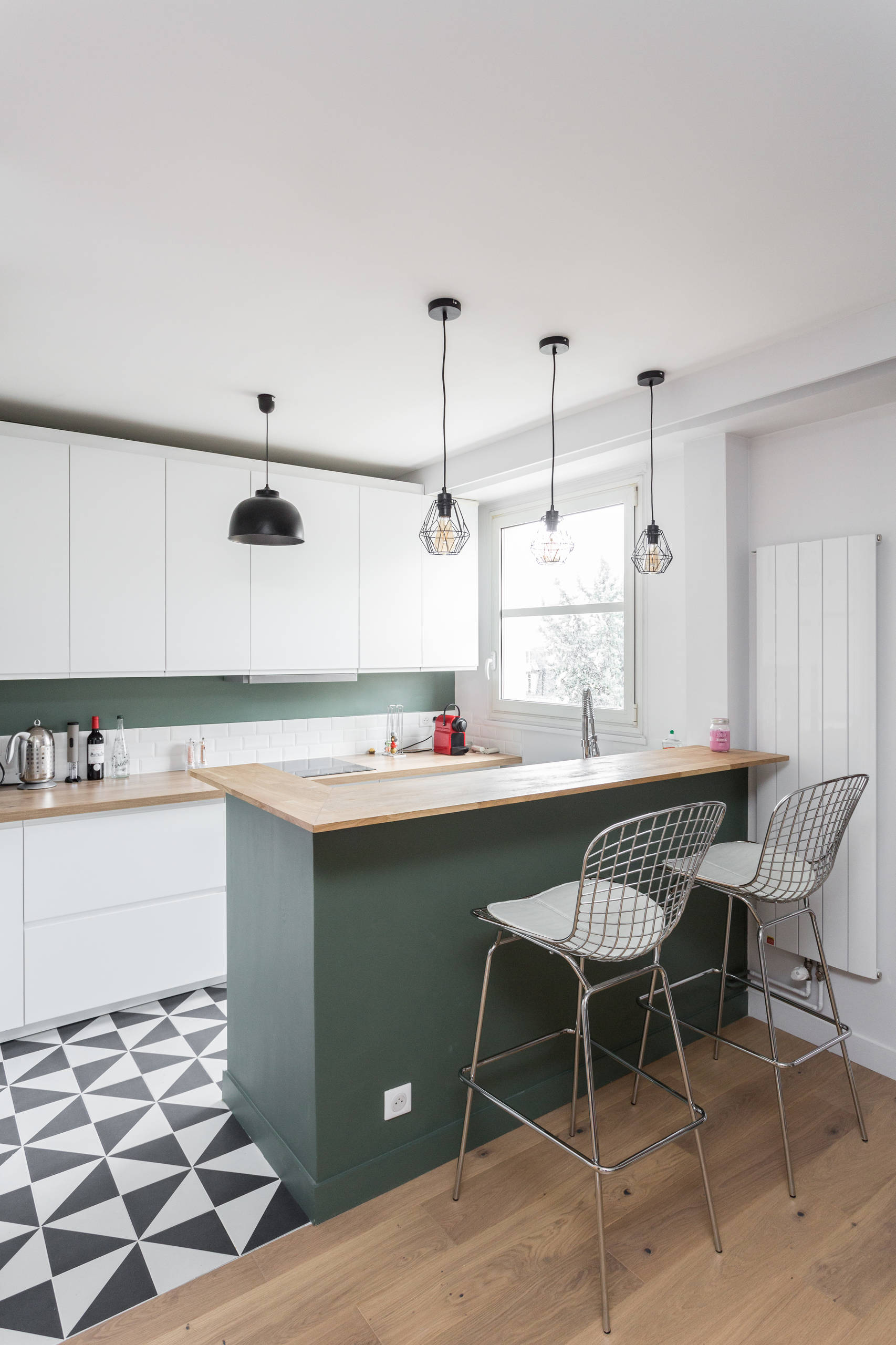 découvrez des solutions économiques pour rénover votre cuisine à paris 75005. profitez de conseils et d'astuces pour une rénovation pas chère, rapide et adaptée à vos besoins.