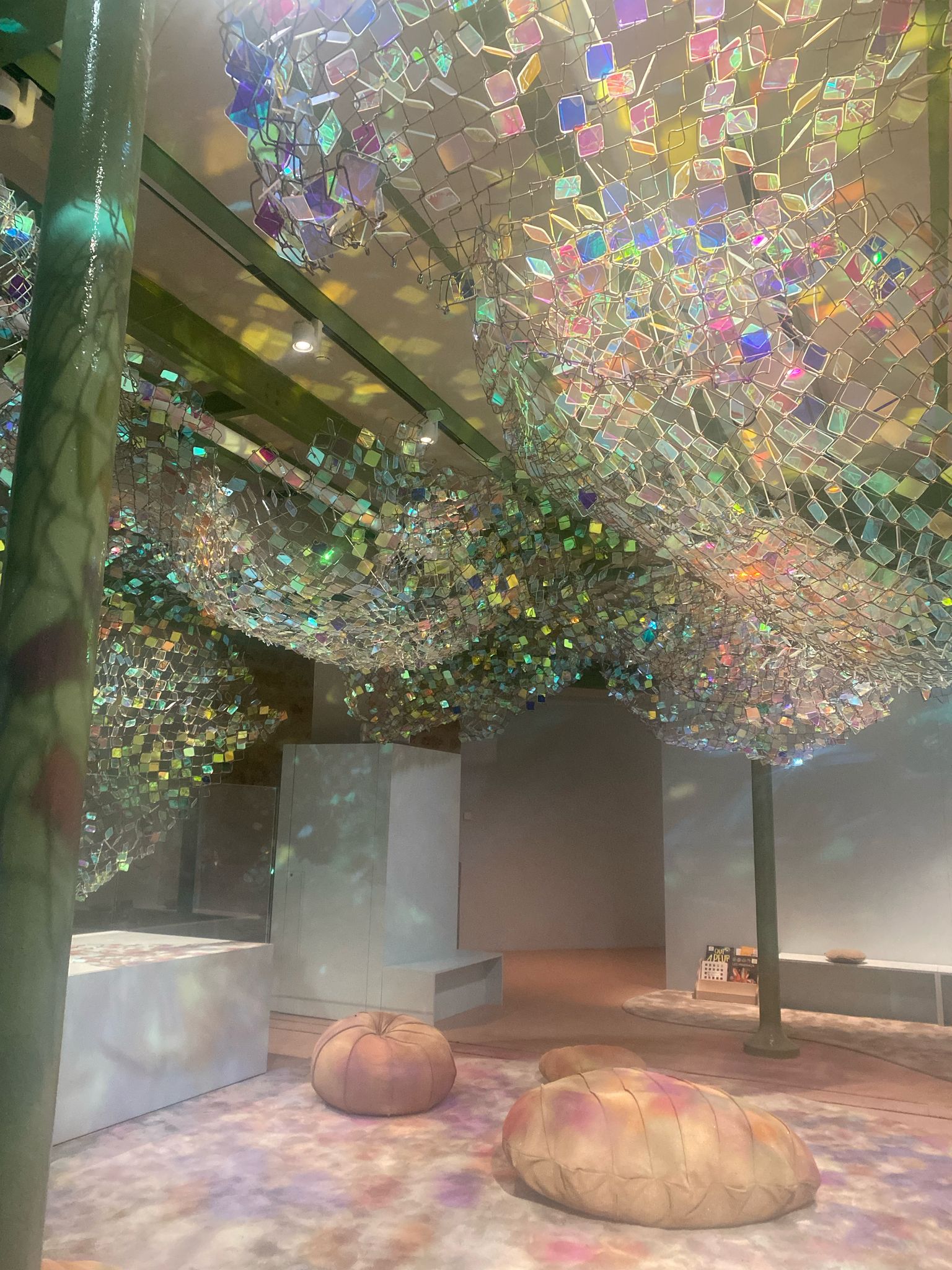 découvrez comment le grand palais révèle tout son potentiel à travers des rénovations innovantes, des expositions majeures et une nouvelle dynamique culturelle au cœur de paris.