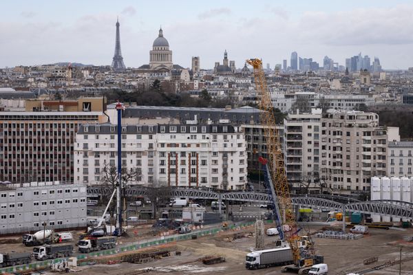 découvrez l'histoire de la disparition du buffet de la gare d'austerlitz, un lieu emblématique disparu qui marquait le quotidien des voyageurs parisiens.