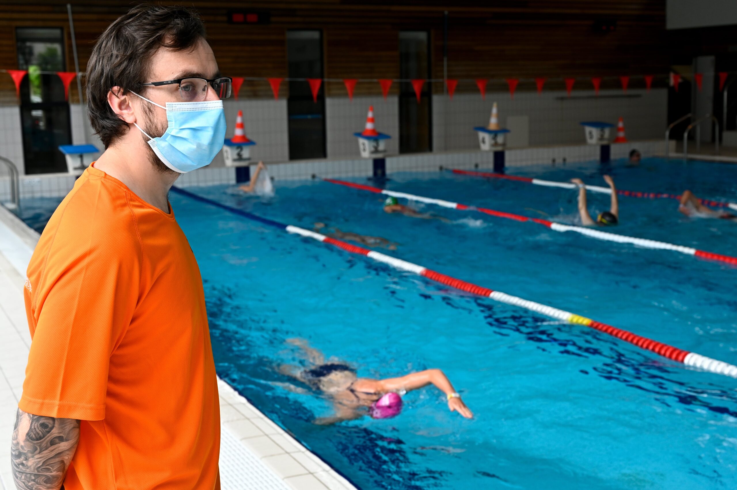 découvrez toutes les informations essentielles sur la fermeture de piscine mourlon : conseils, étapes et meilleures pratiques pour un hivernage optimal.