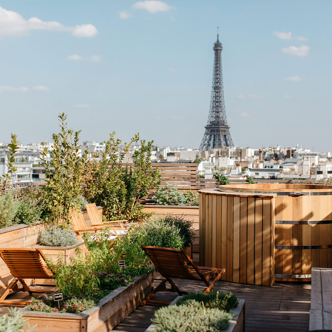 découvrez kitchen ter(re) à paris, une escapade italienne authentique où saveurs et convivialité se rencontrent au cœur de la capitale.