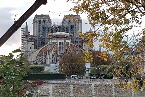 découvrez nos services experts de restauration du patrimoine à paris pour préserver et valoriser les monuments historiques de la capitale.