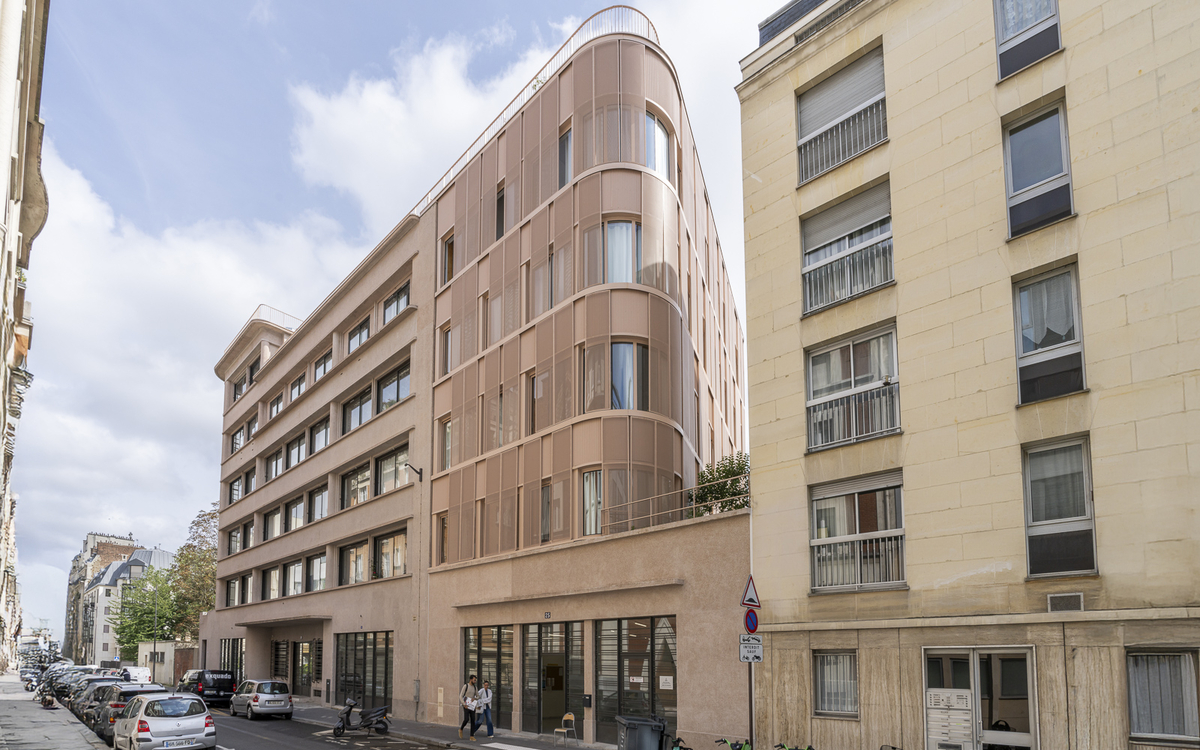découvrez nos solutions pour rénover les logements sociaux à paris, améliorer le confort et la qualité de vie des habitants tout en respectant l'environnement.