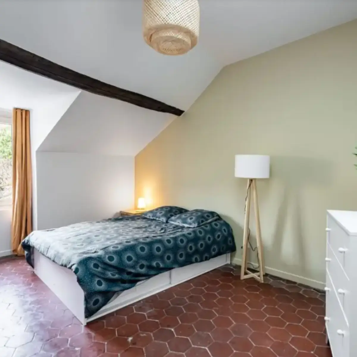 découvrez nos conseils experts pour rénover votre maison à paris et en île-de-france, alliant style, confort et optimisation de l'espace.