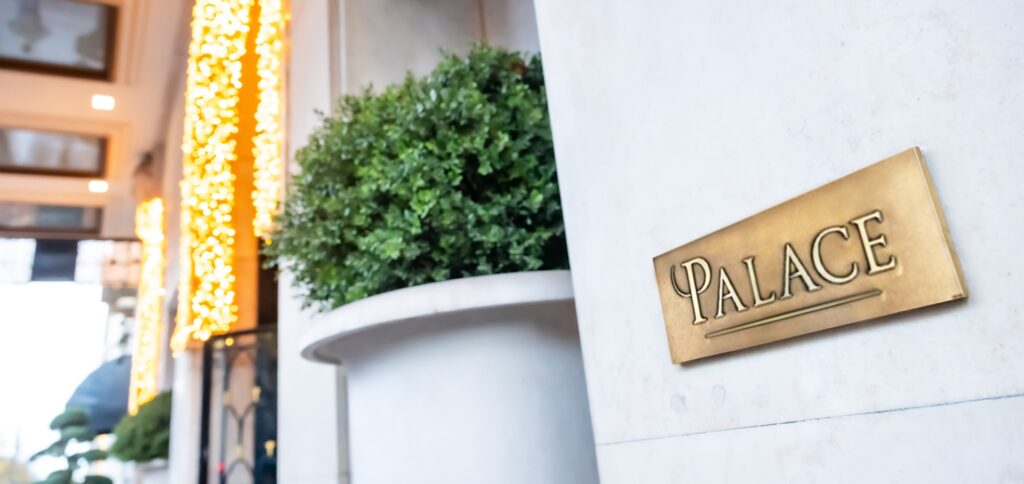 découvrez la transformation exceptionnelle du label palace, une métamorphose qui allie élégance et innovation pour un lieu unique et prestigieux.