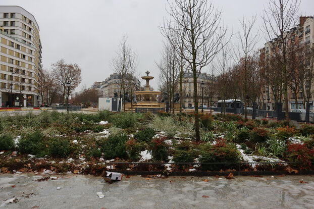 découvrez les 3 derniers chantiers initiés par anne hidalgo à paris, leurs objectifs, avancées et impact sur la ville.