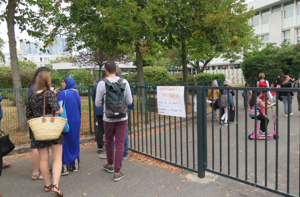 des travaux urgents à la cité scolaire jacques-decour suscitent l'inquiétude des professeurs, préoccupés par l'impact sur les conditions d'enseignement.