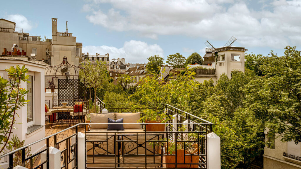 découvrez comment montmartre retrouve son éclat avec des rénovations et événements qui redonnent vie à ce quartier emblématique de paris.