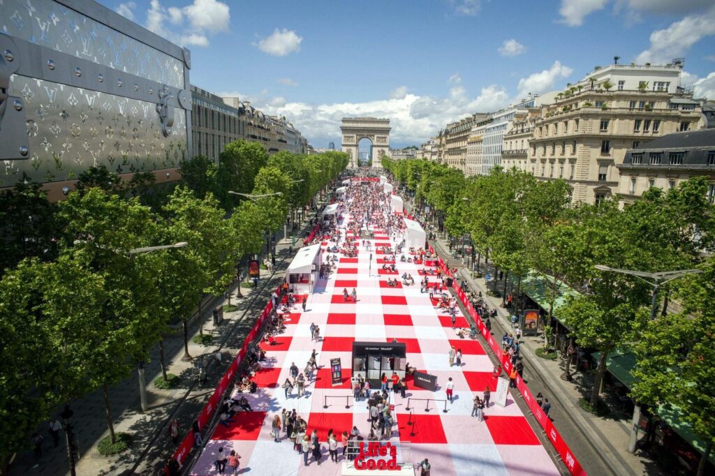 découvrez les changements majeurs prévus sur les champs-élysées pour paris 2024, entre rénovations et nouvelles infrastructures qui transformeront cette avenue emblématique.